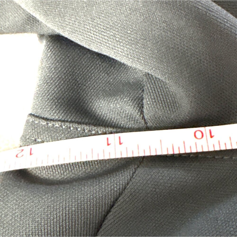 Under Armour Womens Gray Softball Pants M Elastic Waistband Capri Length - Picture 6 of 7